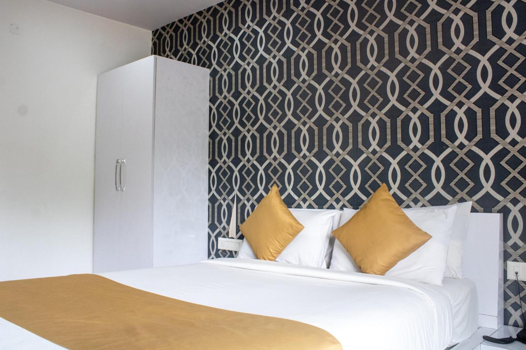 Mystic Hotel Koramangala Bangalore Ngoại thất bức ảnh